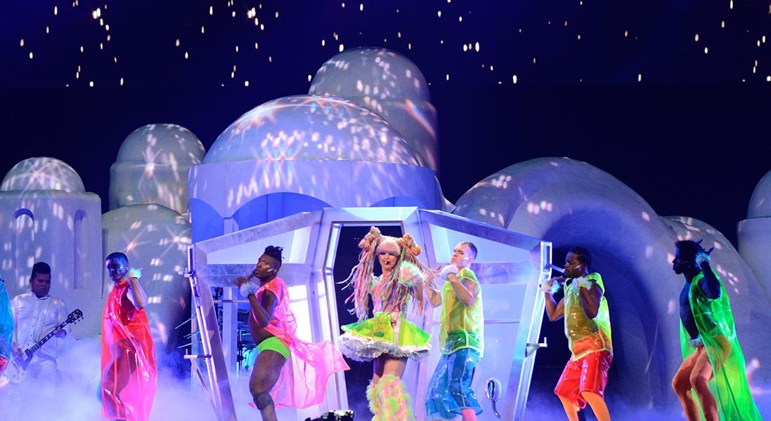 LADY GAGA’S art RAVE: the ARTPOP ball